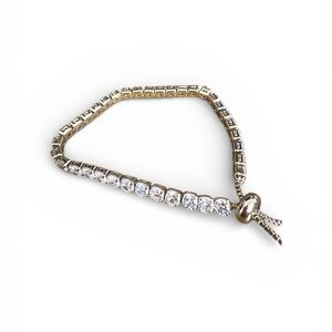 Elegant Swarovski Crystals Silver Tone Tennis Bracelet